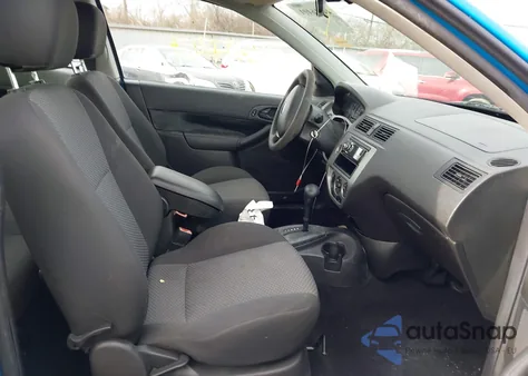 2007 Ford Focus S/Se/Ses из США, поврежденный, VIN 1FAFP31N47W164723